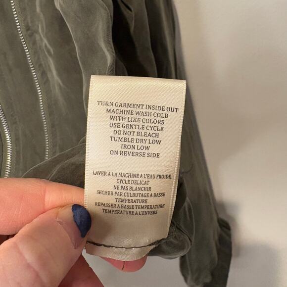 BLANK NYC Women's Medium‎ Rayon Asymmetrical Moto Jacket Lightweight Green Silky - Picture 5 of 8